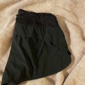 Black Lululemon speed-ups